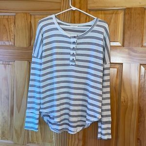 long sleeve ribbed shirt
